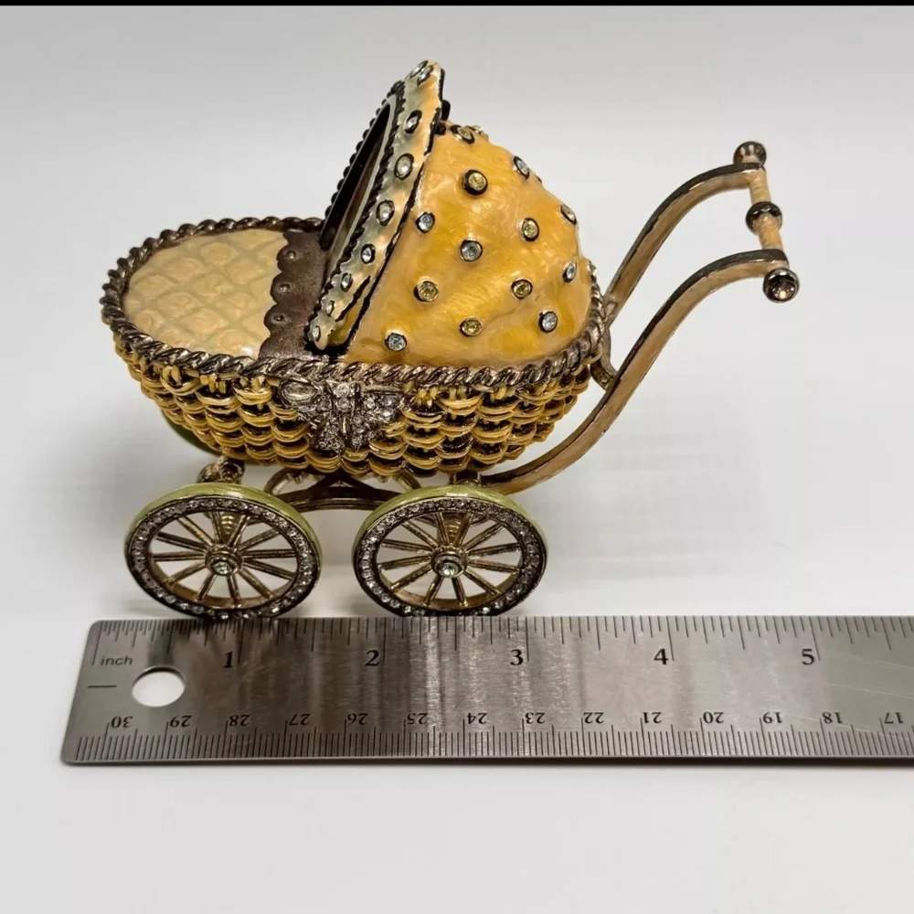 Rare VTG‎ Jay Strongwater  “Heidi” Pram Baby Carriage Picture Frame w/ Swarovski